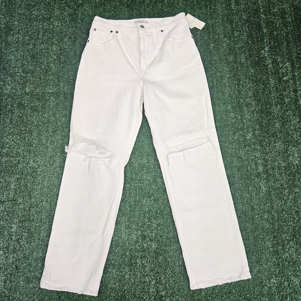 Abercrombie & fitch white distressed 90's straight high rise jeans size 29/8s